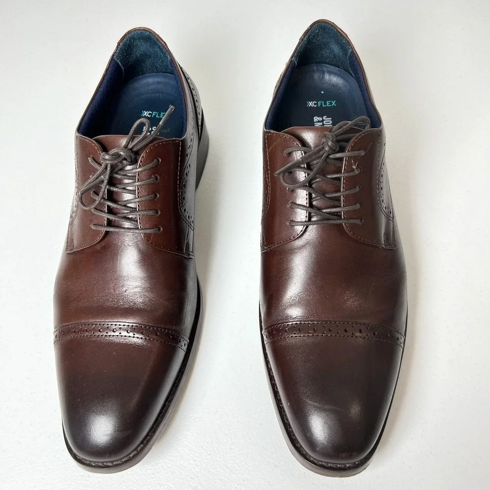 Johnston & Murphy XC flex dress shoes men 10 brown cap toe sheepskin memory foam